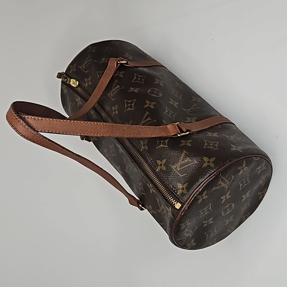 Authentic Louis Vuitton LV Papillon 30 Monogram Barrel Bag w/Dust bag lock & Key - Picture 7 of 16